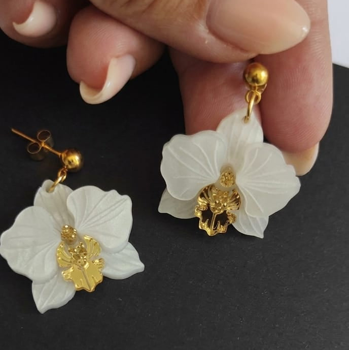 Orquídeas Blancas Pequeñas Perno
